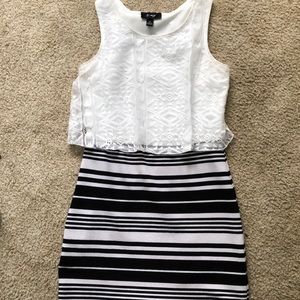 Laced top and stripped half half skin tight dress